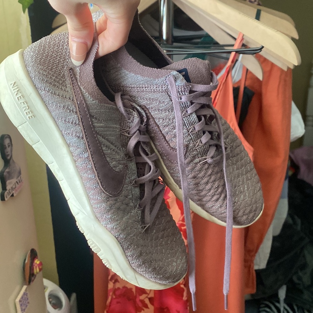 Nike shoes